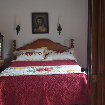 Hostal Famihotel Fundadores Jardin Luaran gambar