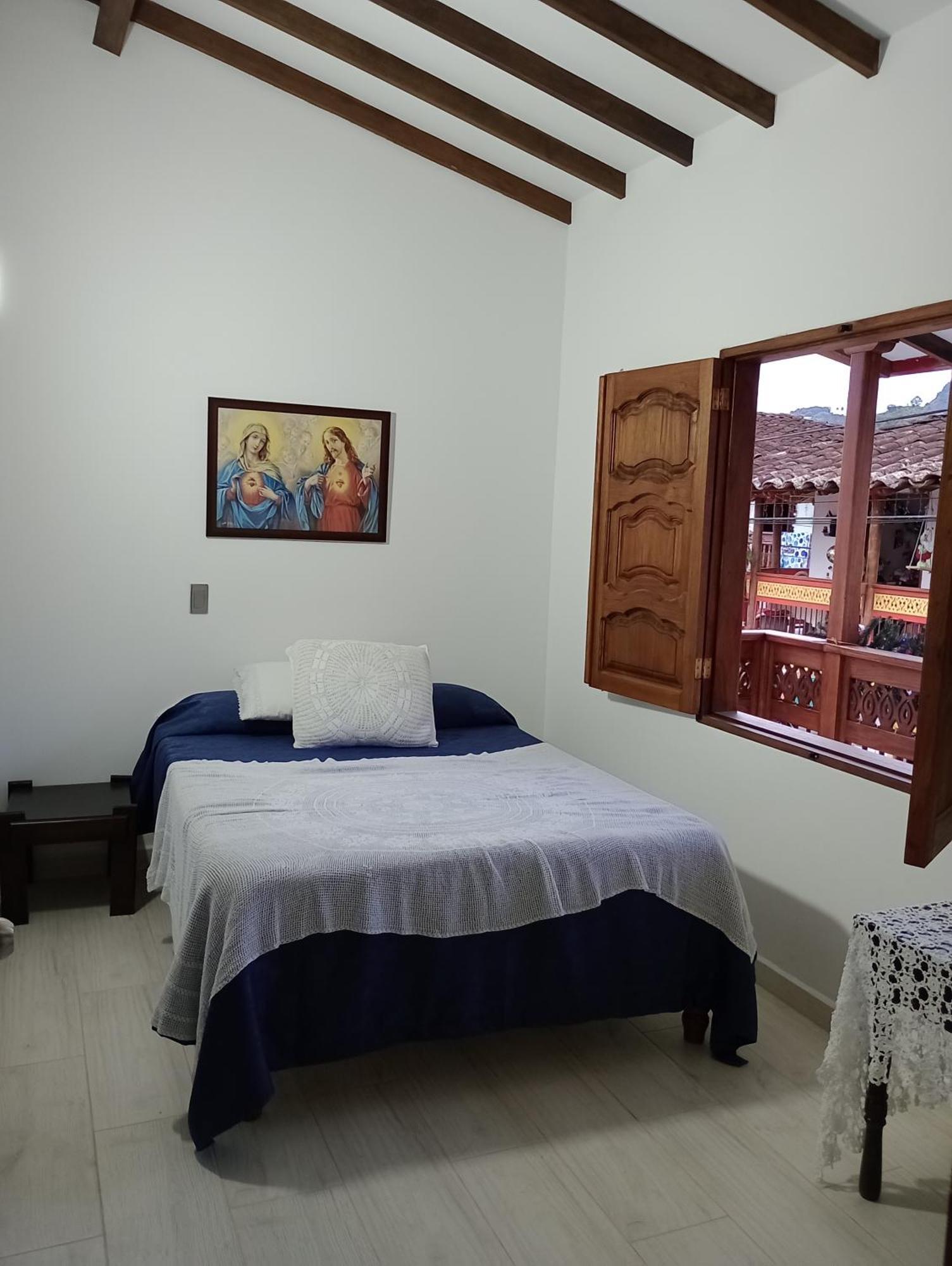 Hostal Famihotel Fundadores Jardin Luaran gambar