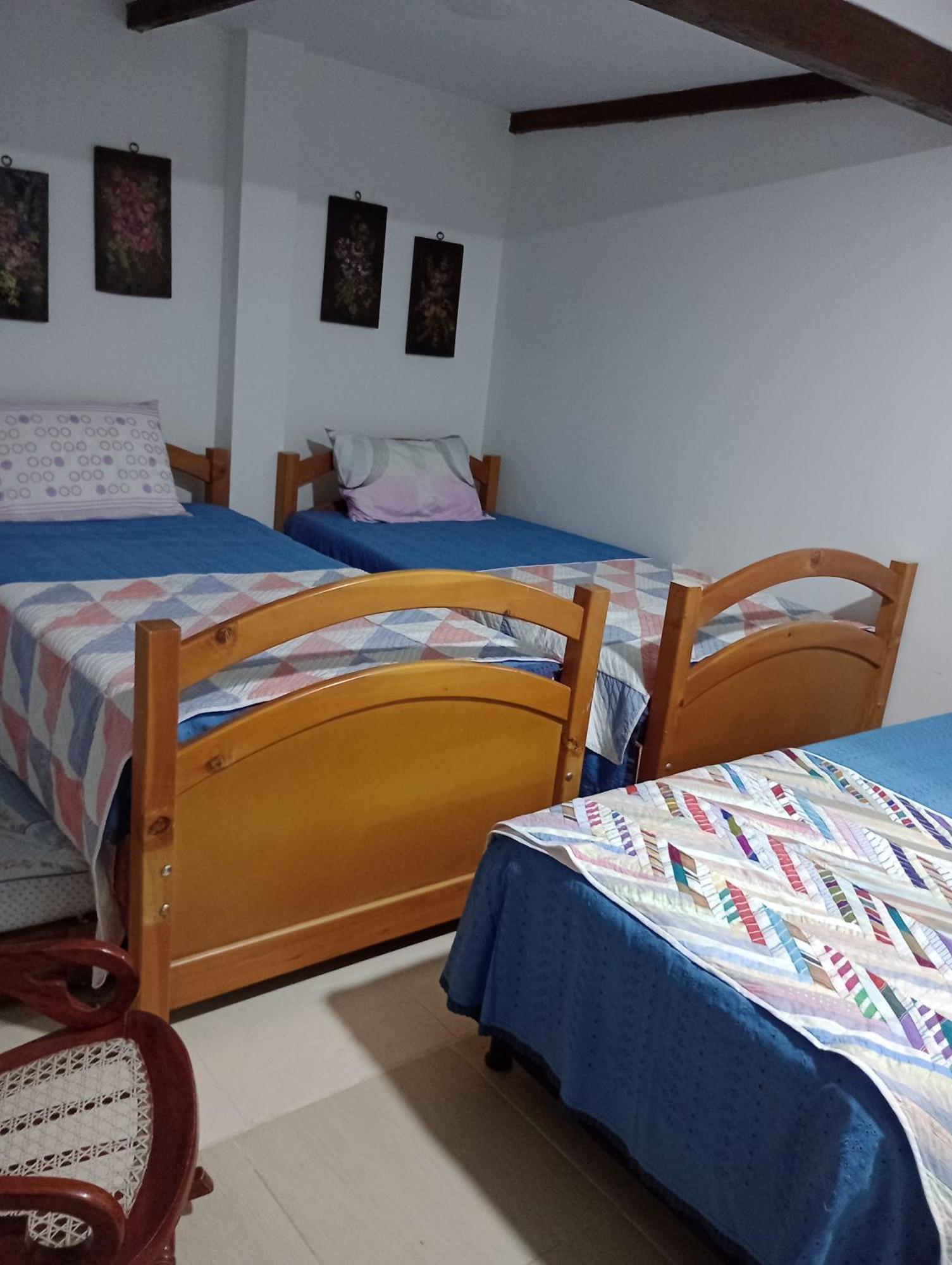 Hostal Famihotel Fundadores Jardin Luaran gambar