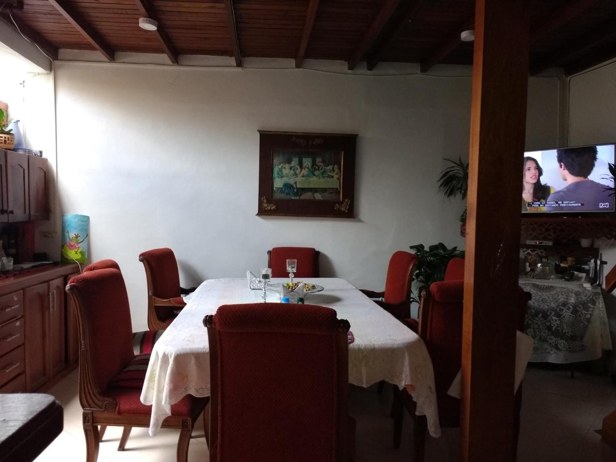 Hostal Famihotel Fundadores Jardin Luaran gambar
